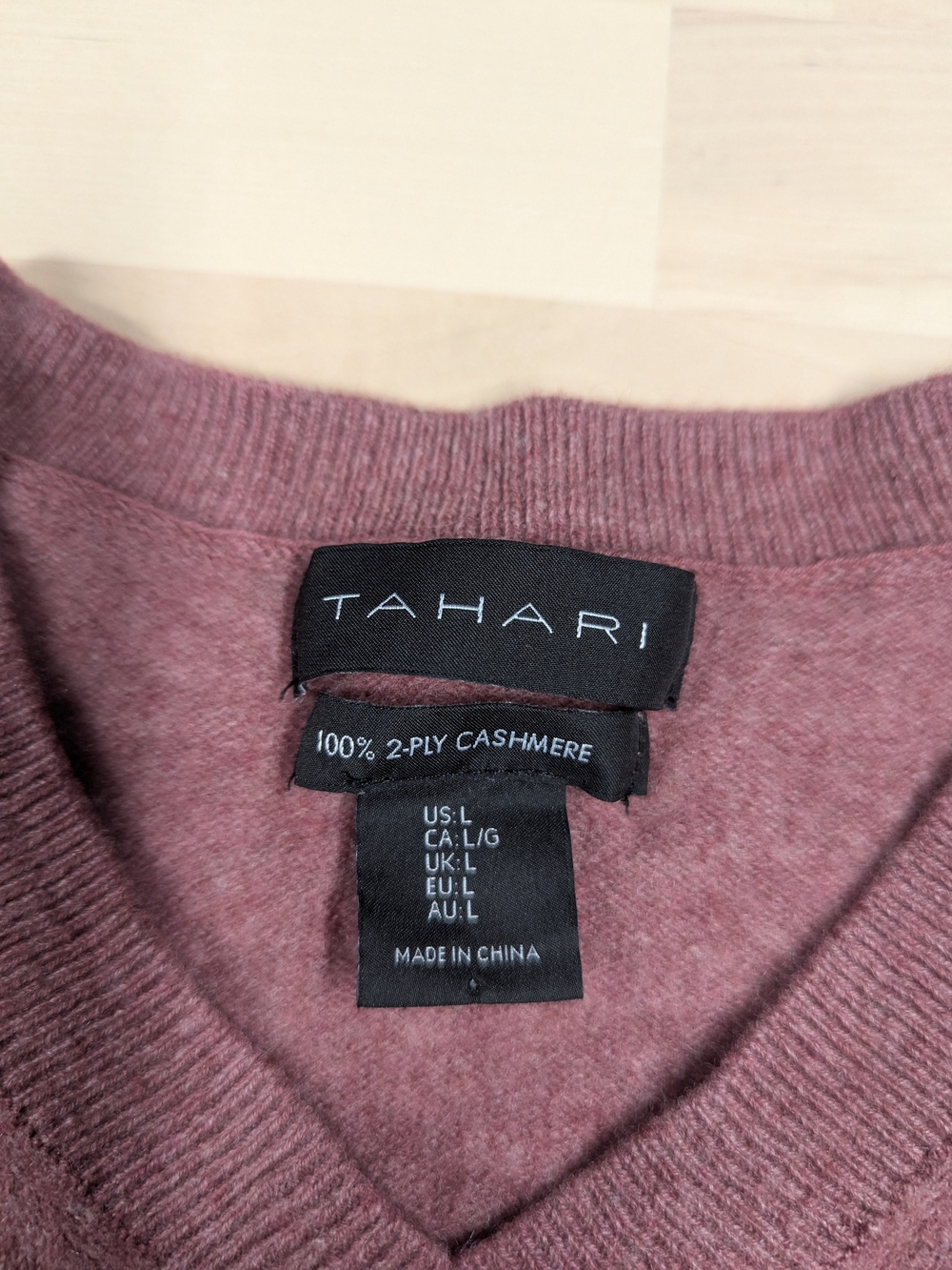 Tahari Women's Dusty Rose Cashmere V-Neck Sweater